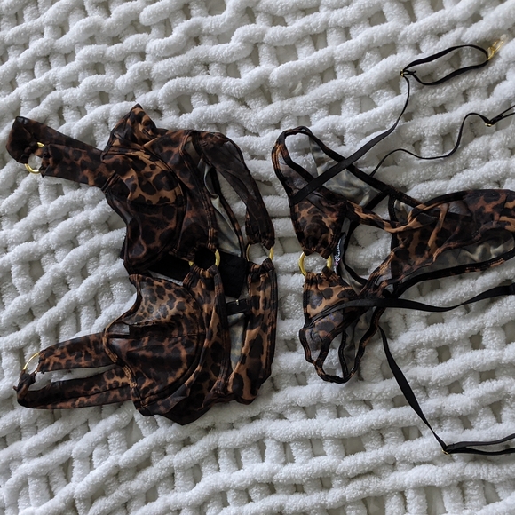 Leopard Print Rave Set - Picture 2 of 3